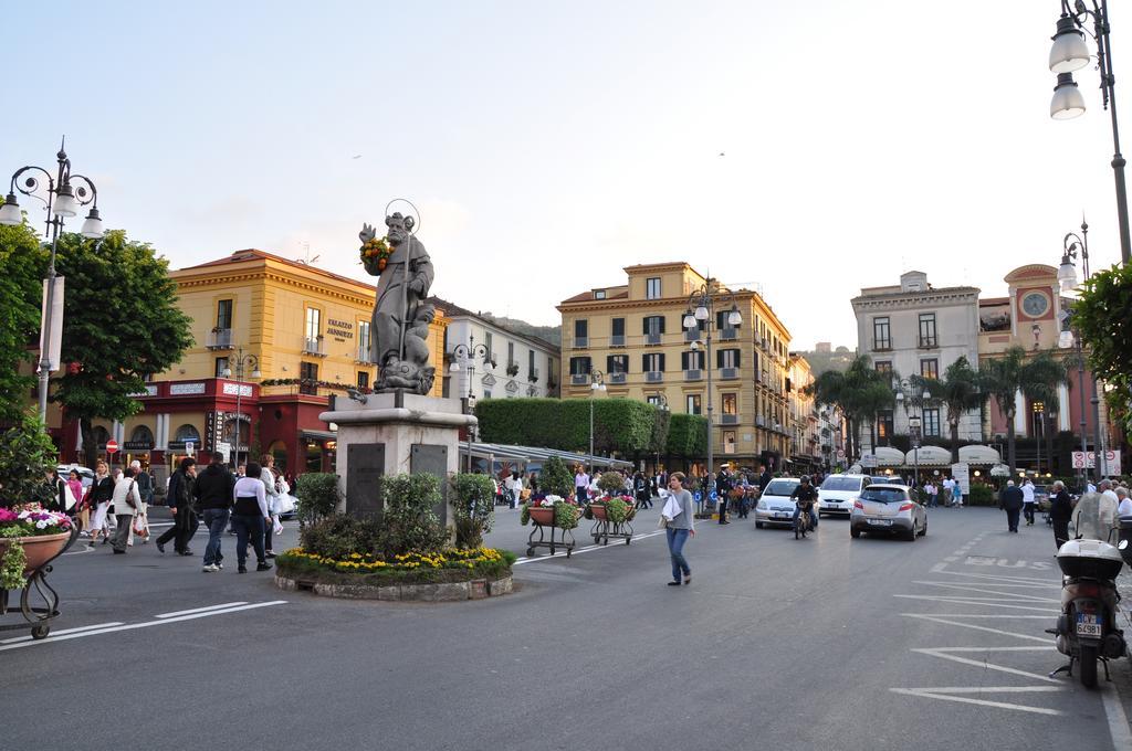 Tasso Apartments Sorrento Exterior photo